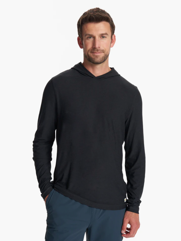 VUORI Men's Strato Tech Hoodie Black Heather