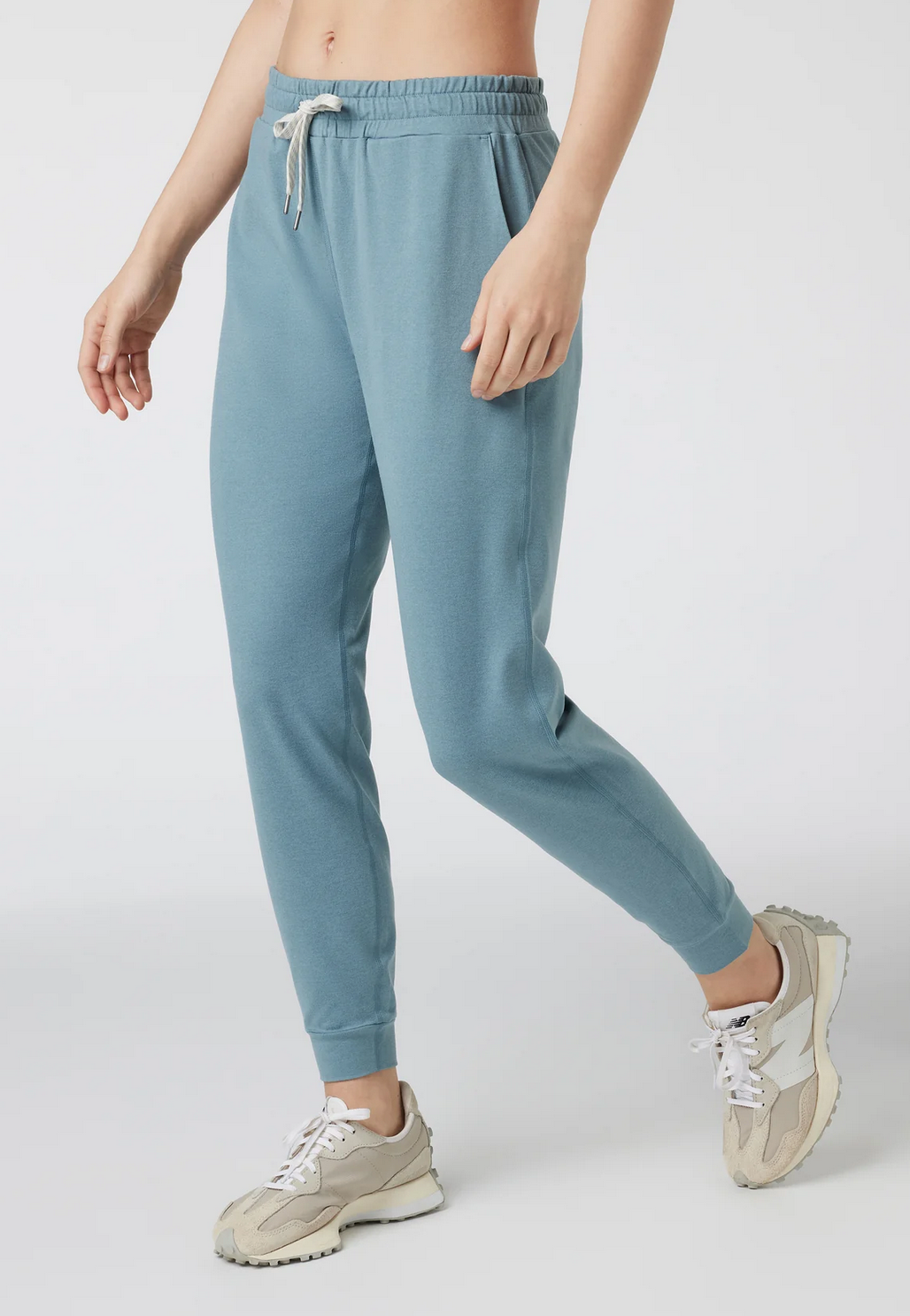 VUORI Women's Performance Jogger Smoke Blue Heather